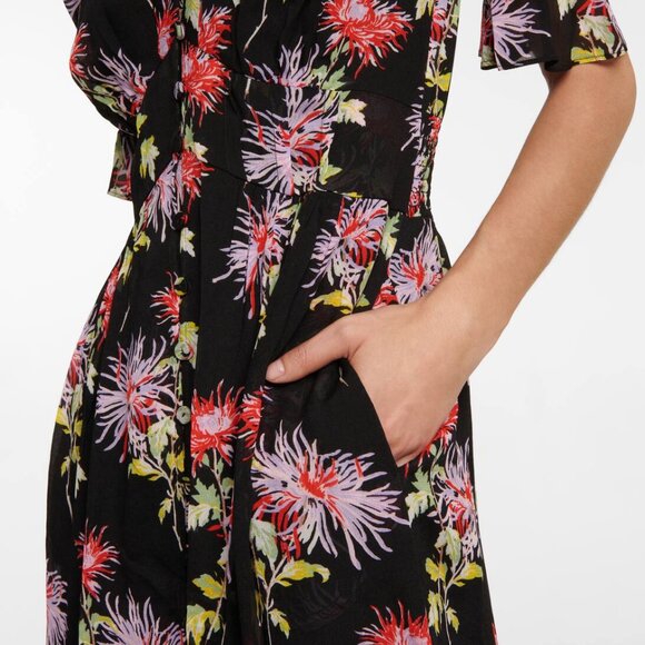 Diane Von Furstenberg Dresses & Skirts - NWT Diane Von Furstenberg Erica Maxi Dress with pockets 🔥